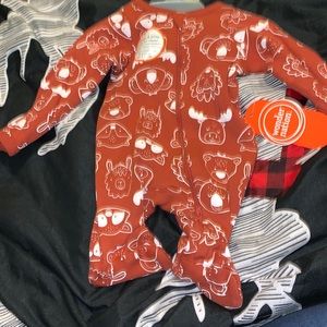 Brand Wonder Nation. Size NB-Preemie. Color orange